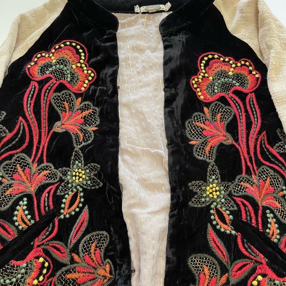 Woman’s medium gimmick’s boho jacket - Picture 3 of 8